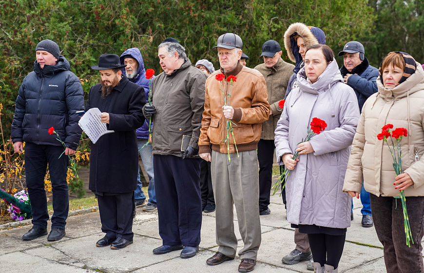 В Евпатории почтили память крымчаков и евреев, ставших жертвами нацизма